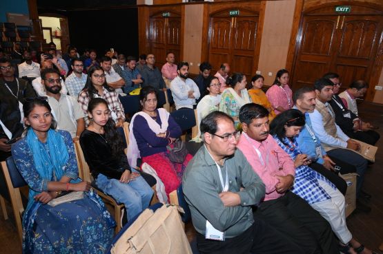 Attendees of Knowledge Sessions Attendees of Knowledge Sessions