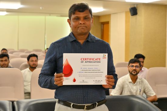 Glimpses of Blood Donation Camp organised by National Jute Board on the eve of World Blood Donor Day. Auspicious Day started with pledge taking ceremony administered by Secretary Shri Shashi Bhushan Singh followed by blood donation. Some glimpses of Blood Donation Camp organised by National Jute Board on the eve of World Blood Donor Day. Auspicious Day started with pledge taking ceremony administered by Secretary Shri Shashi Bhushan Singh followed by blood donation.
