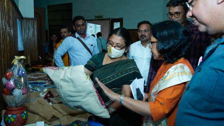 Smt. R. Vimala, IAS, District Magistrate, Kalimpong, examining Jute Diversified Products displayed at the Awareness Workshop. Smt. R. Vimala, IAS, District Magistrate, Kalimpong, examining Jute Diversified Products displayed at the Awareness Workshop.